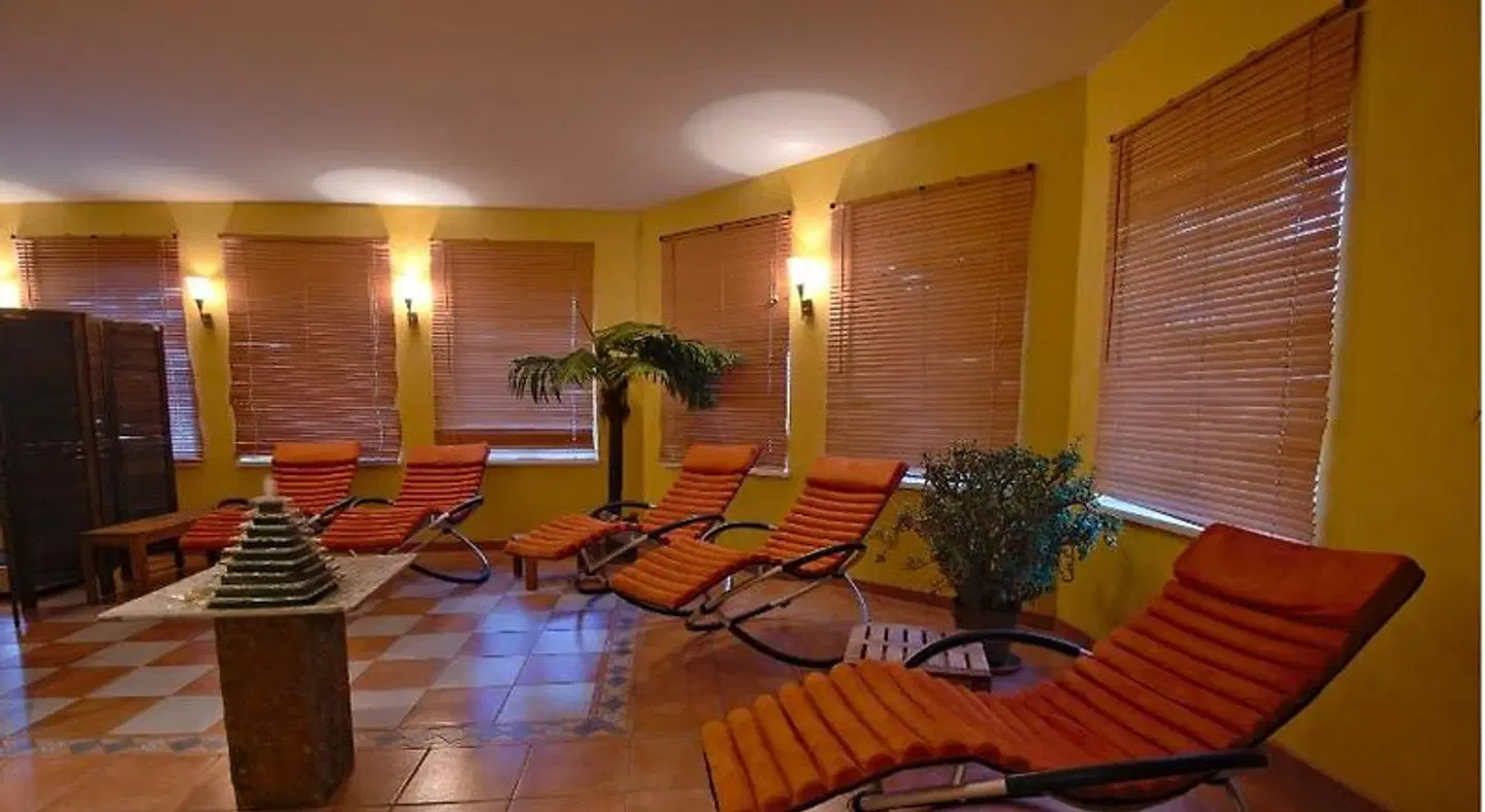 Enzian LOUNGE_LOBBY