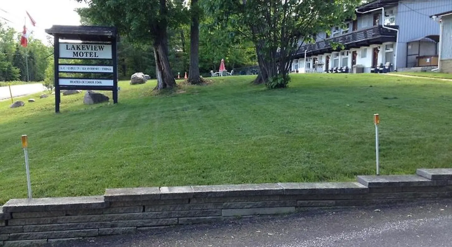 Lakeview Motel Garten