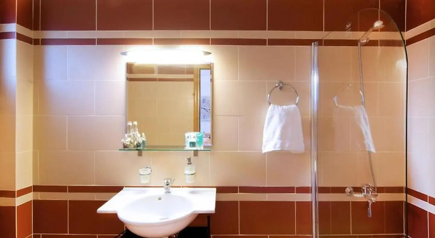 Miraluna Hotel Badezimmer
