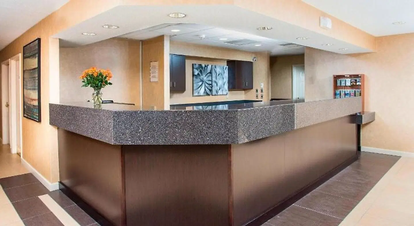 Residence Inn by Marriott Topeka LOUNGE_LOBBY
