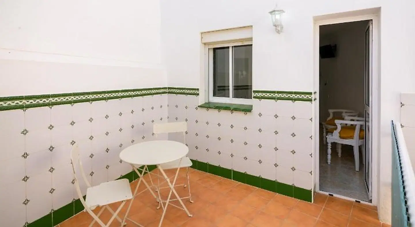 Hostal Luna de Nerja MODEL_IMPRESSION