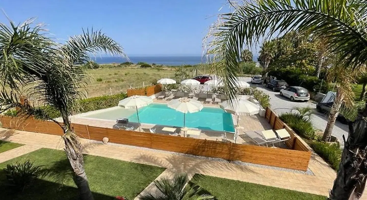 Villa D'Aquino OUTDOOR_POOL