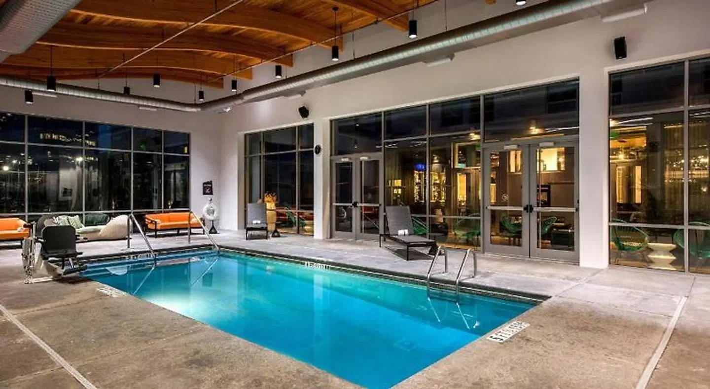 Aloft by Marriott Charlotte Ballantyne OUTDOOR_POOL
