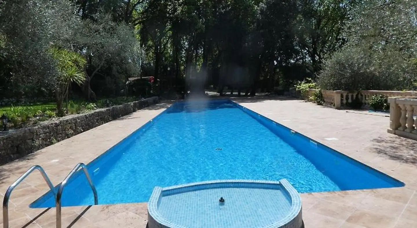 Domaine du Paradis des Oiseaux OUTDOOR_POOL