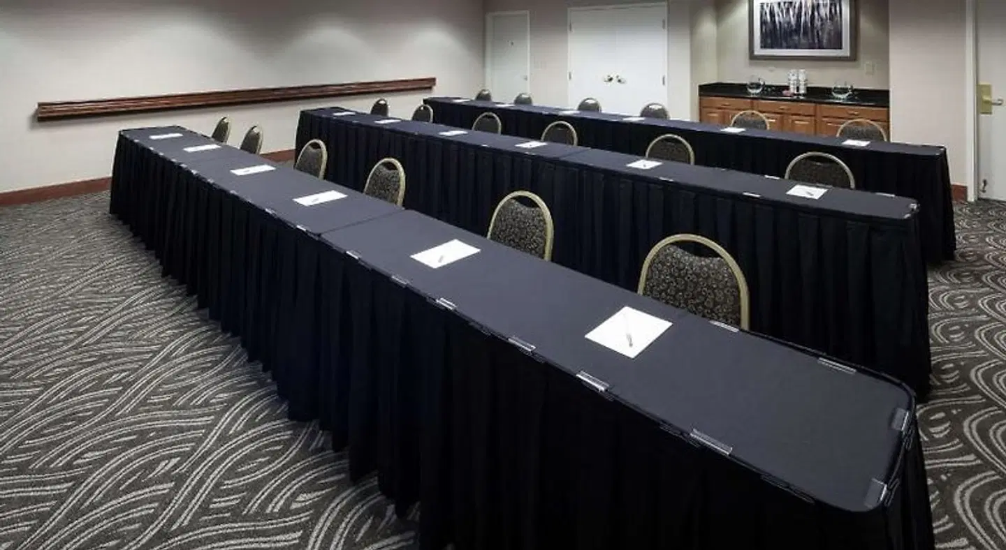 Hampton Inn & Suites Davenport Konferenz