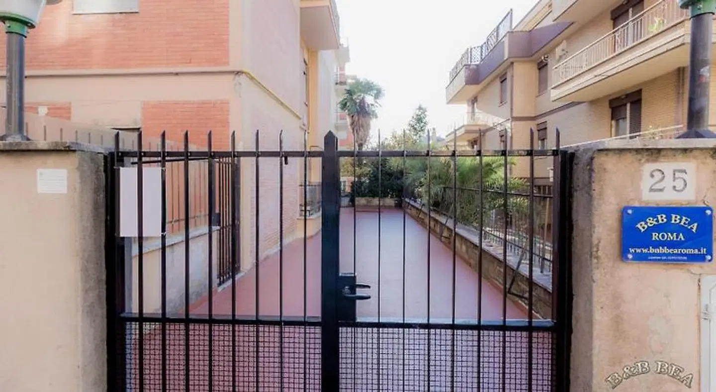 Bea Roma EXTERIOR