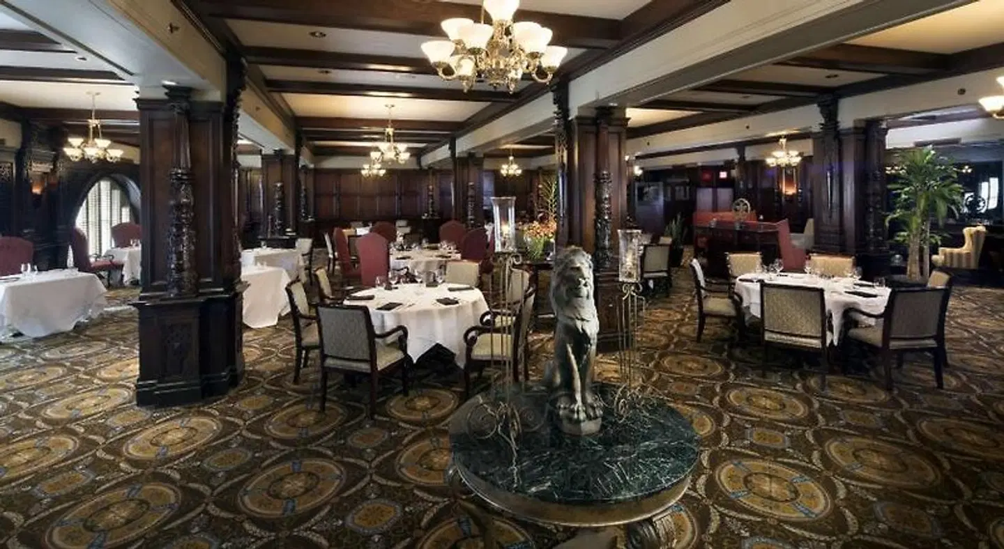 The Seelbach Hilton Louisville Restaurant