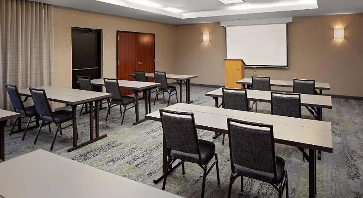 Courtyard by Marriott Houston-West University Konferenz