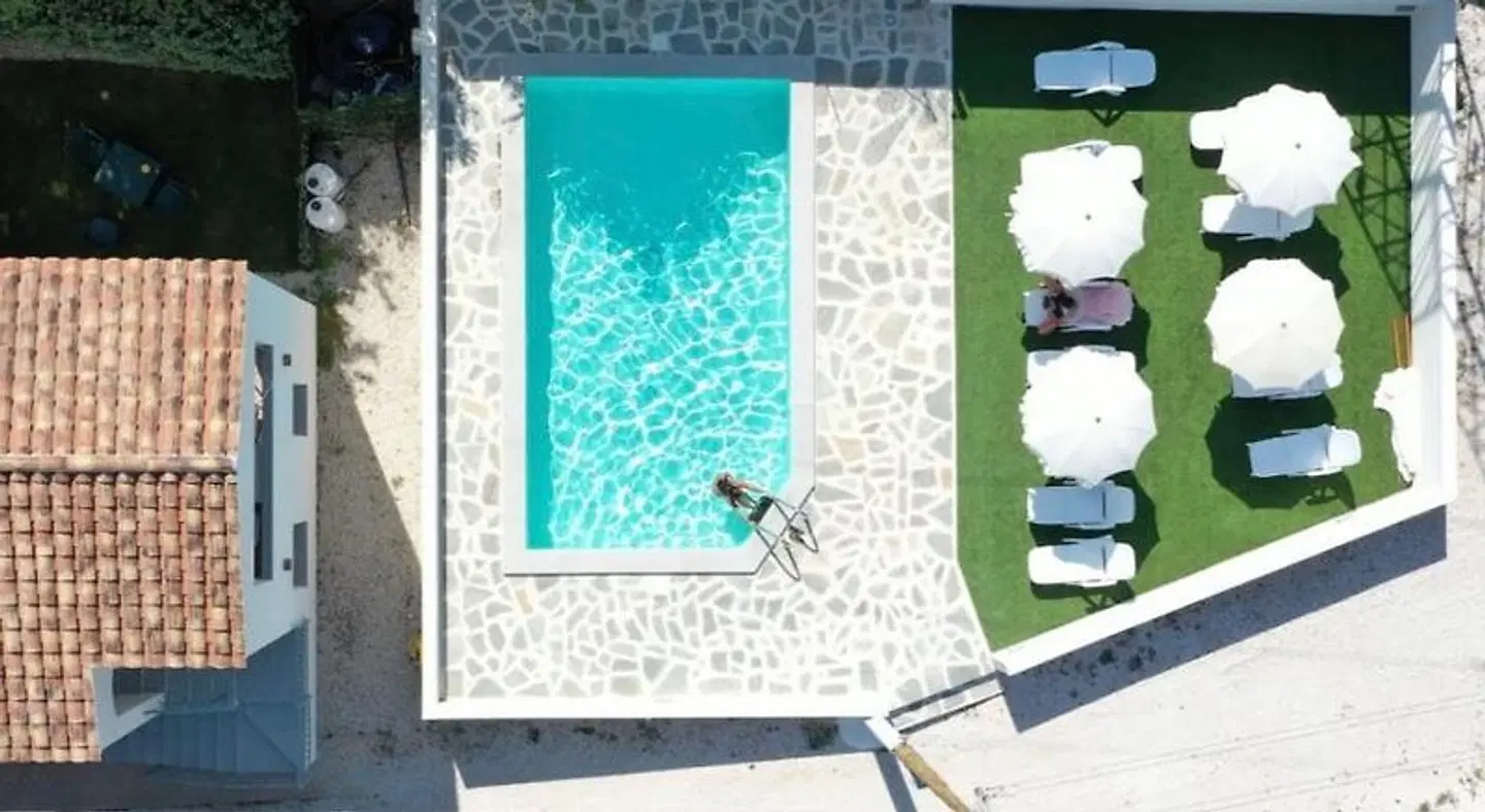 Mediterraneo MODEL_IMPRESSION