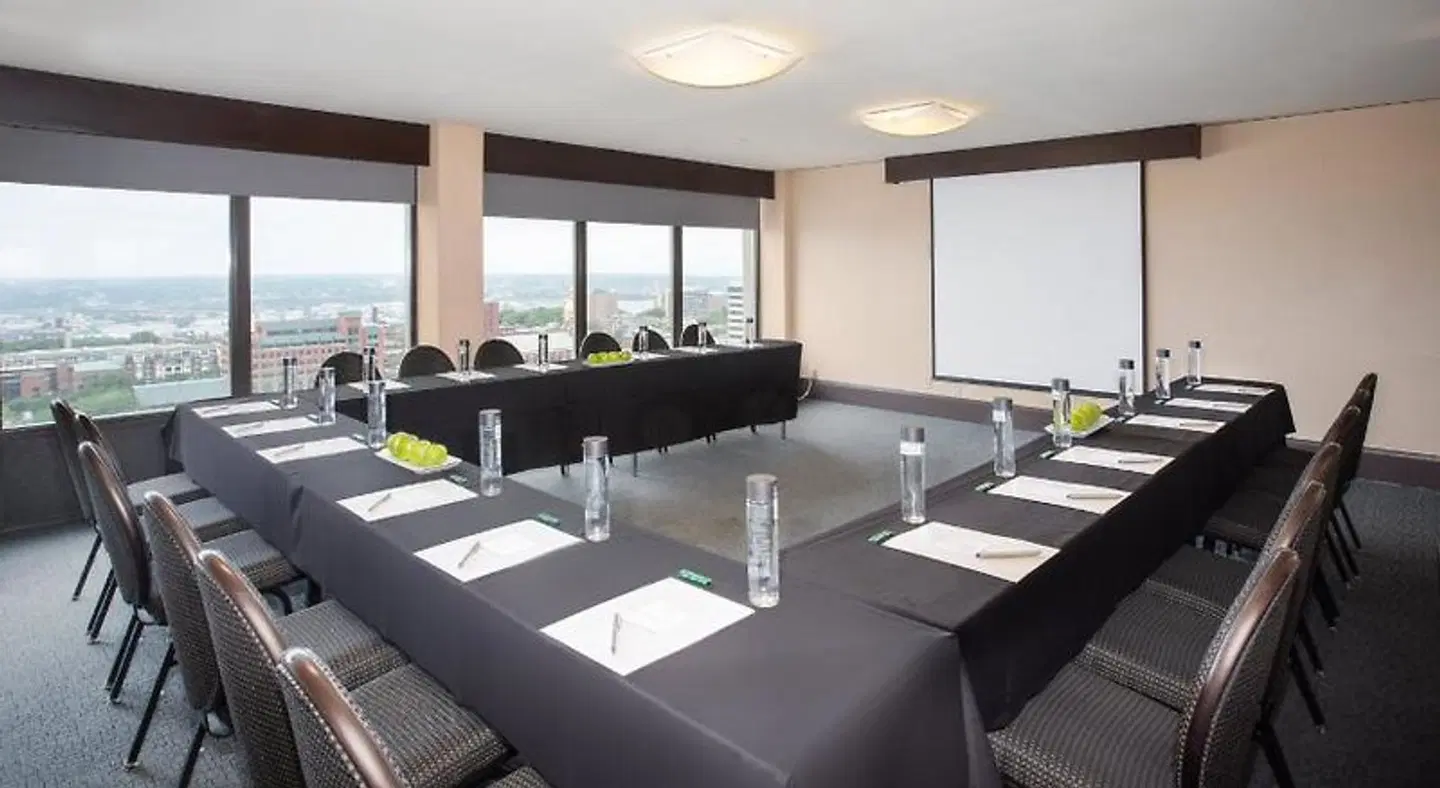 Crowne Plaza Kansas City Downtown by IHG Konferenz