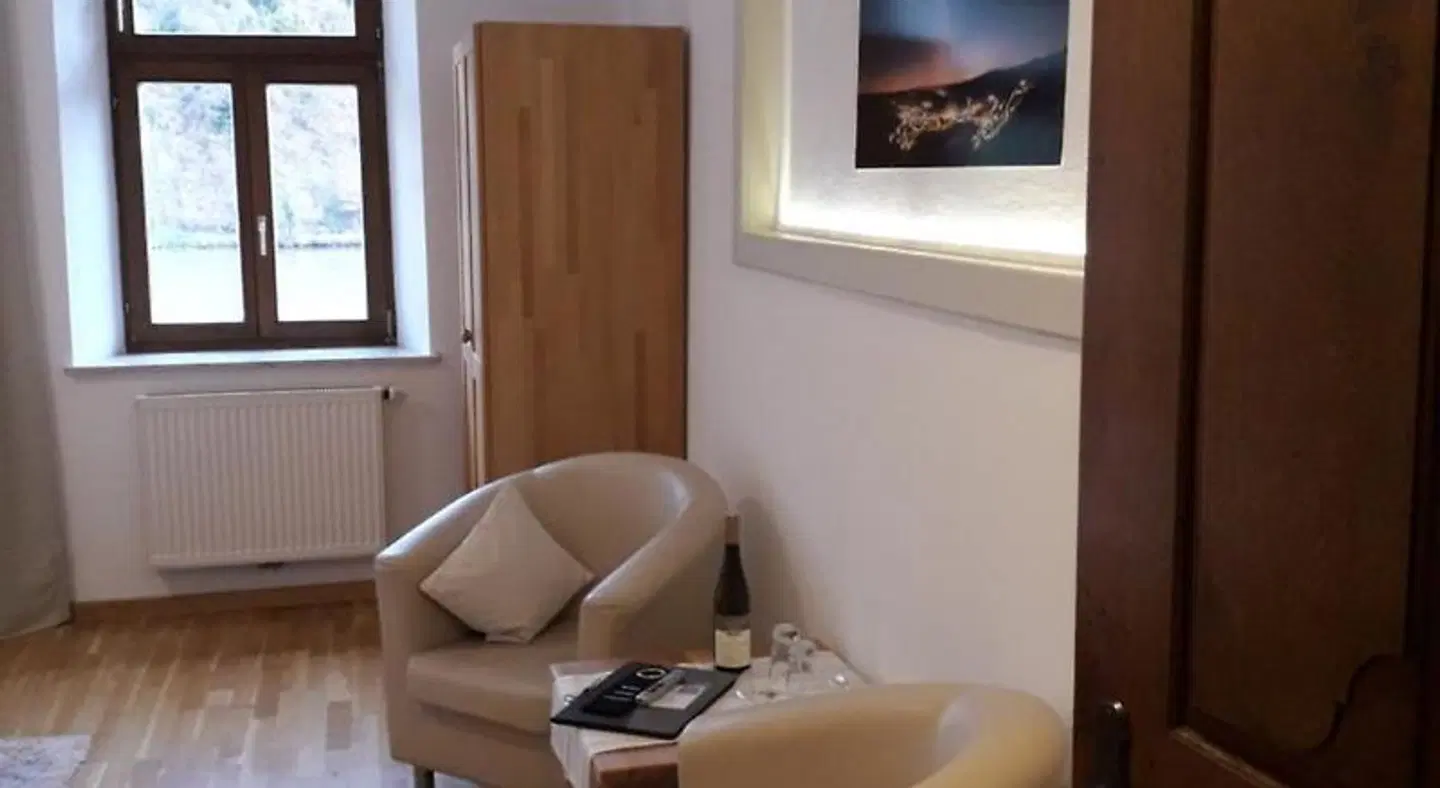 Moselloreley ROOM_EXAMPLE