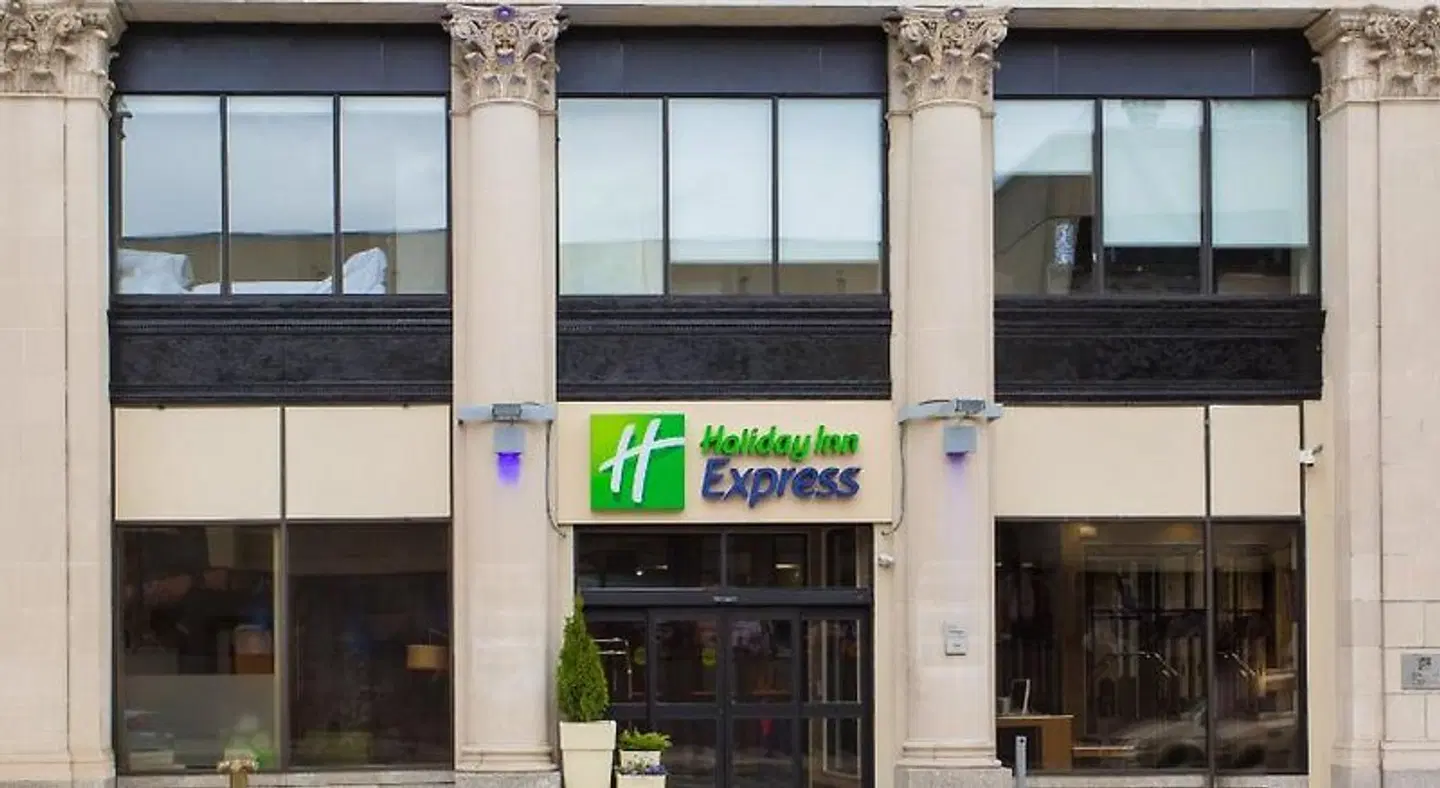 Holiday Inn Express Springfield Downtown by IHG EXTERIOR