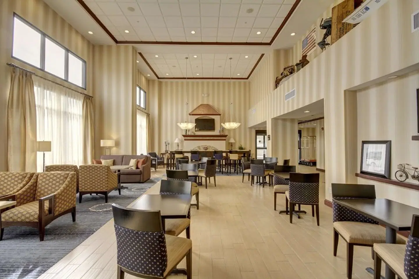 Hampton Inn & Suites Alexandria Restaurant