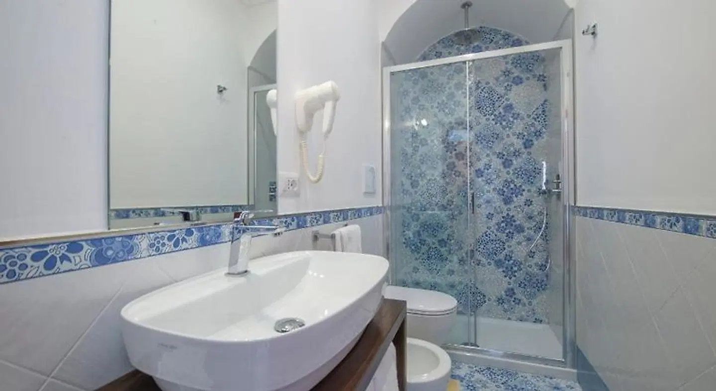 Open Gate Badezimmer