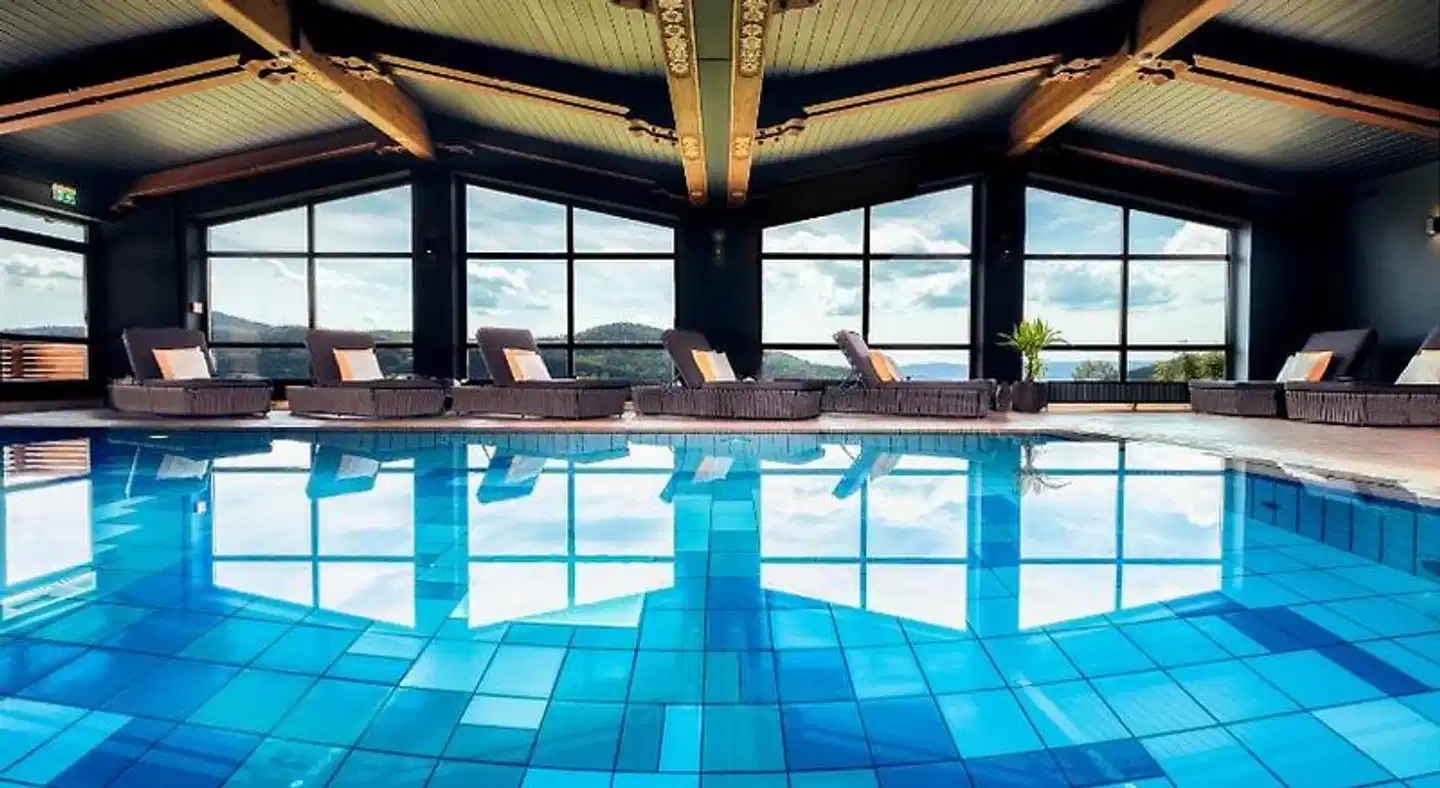 Natura Hotel Hallenbad