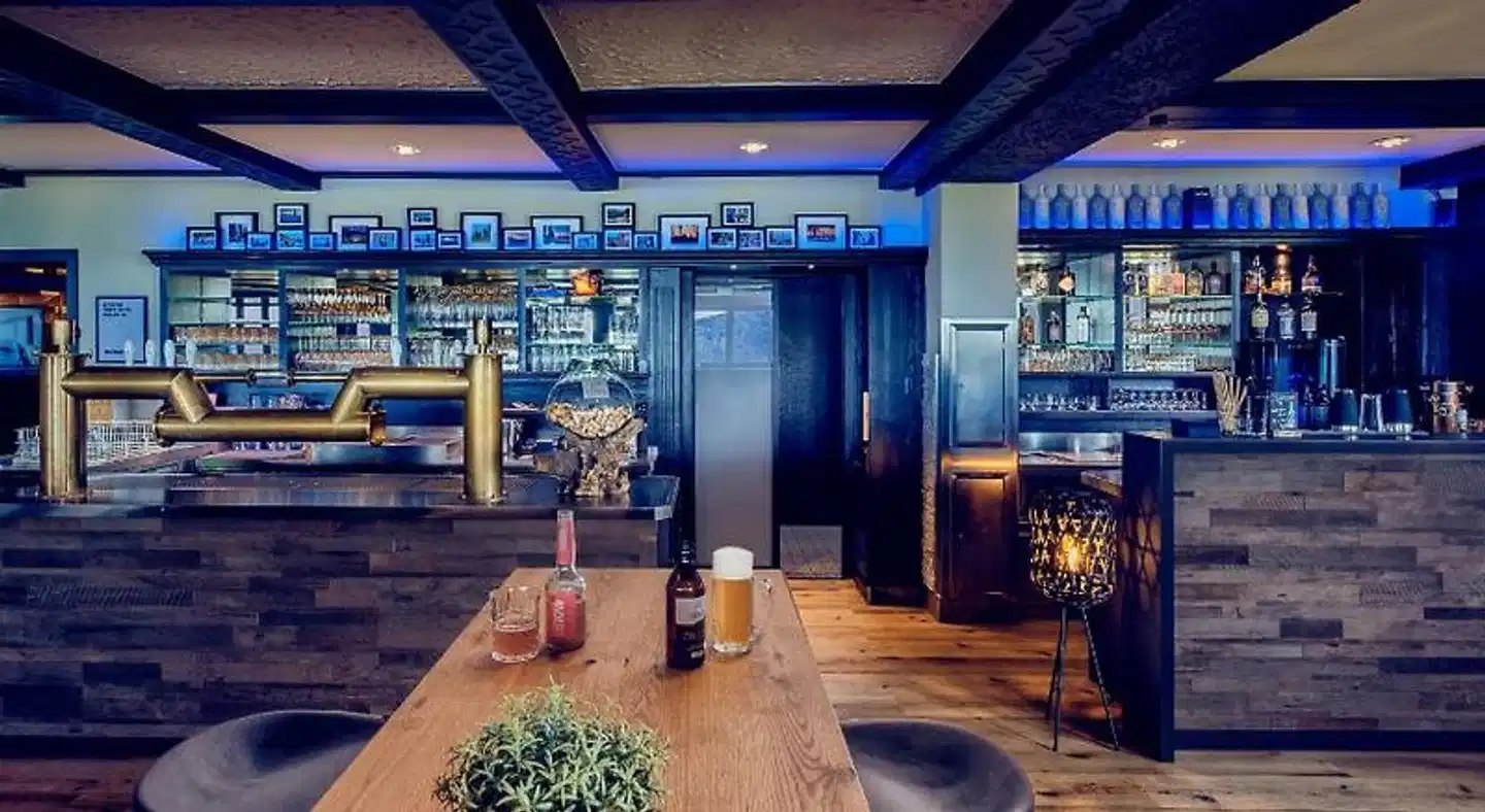 Natura Hotel Bar
