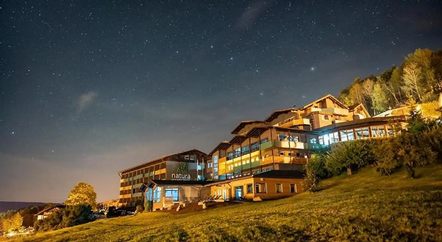 Natura Hotel Aussenansicht