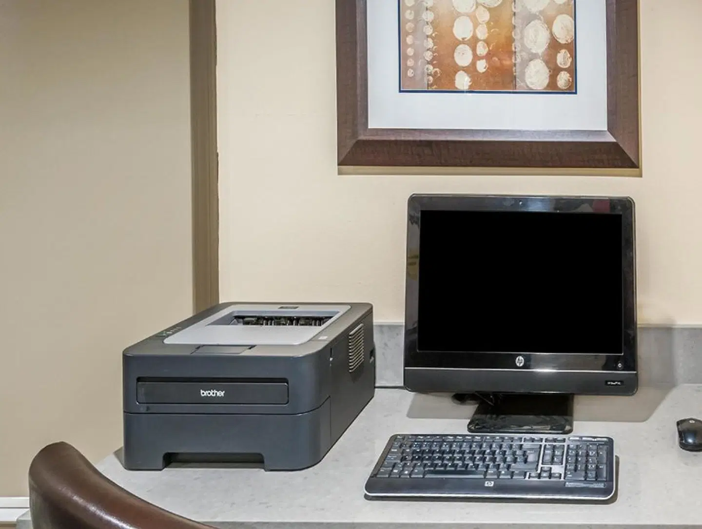 Super 8 by Wyndham Calgary/Airport ROOM_EXAMPLE