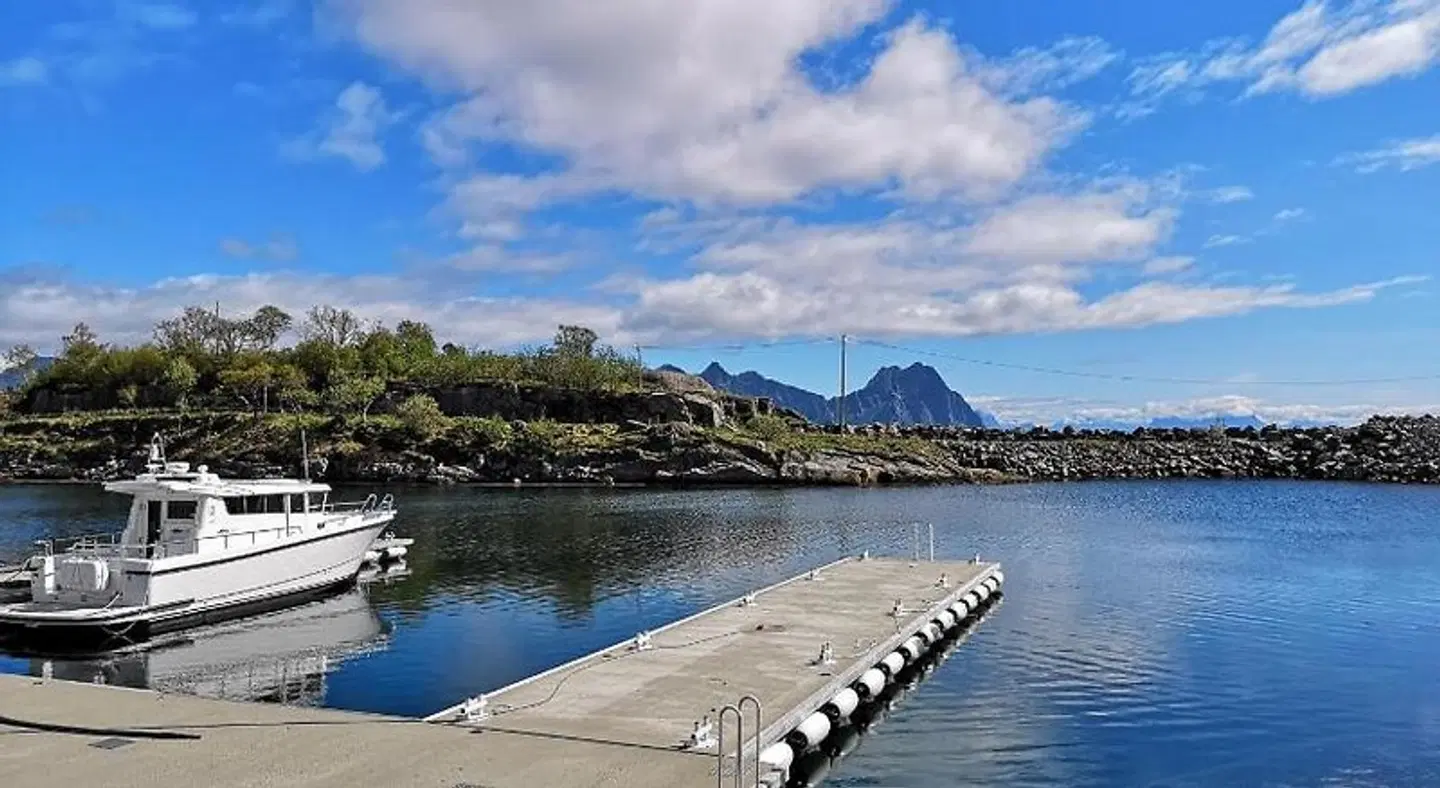 Rorbuanlegget Svolvær Havn Strand