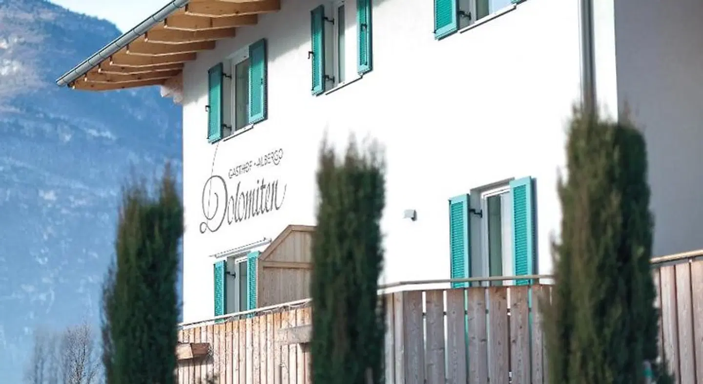 Gasthof Dolomiten EXTERIOR
