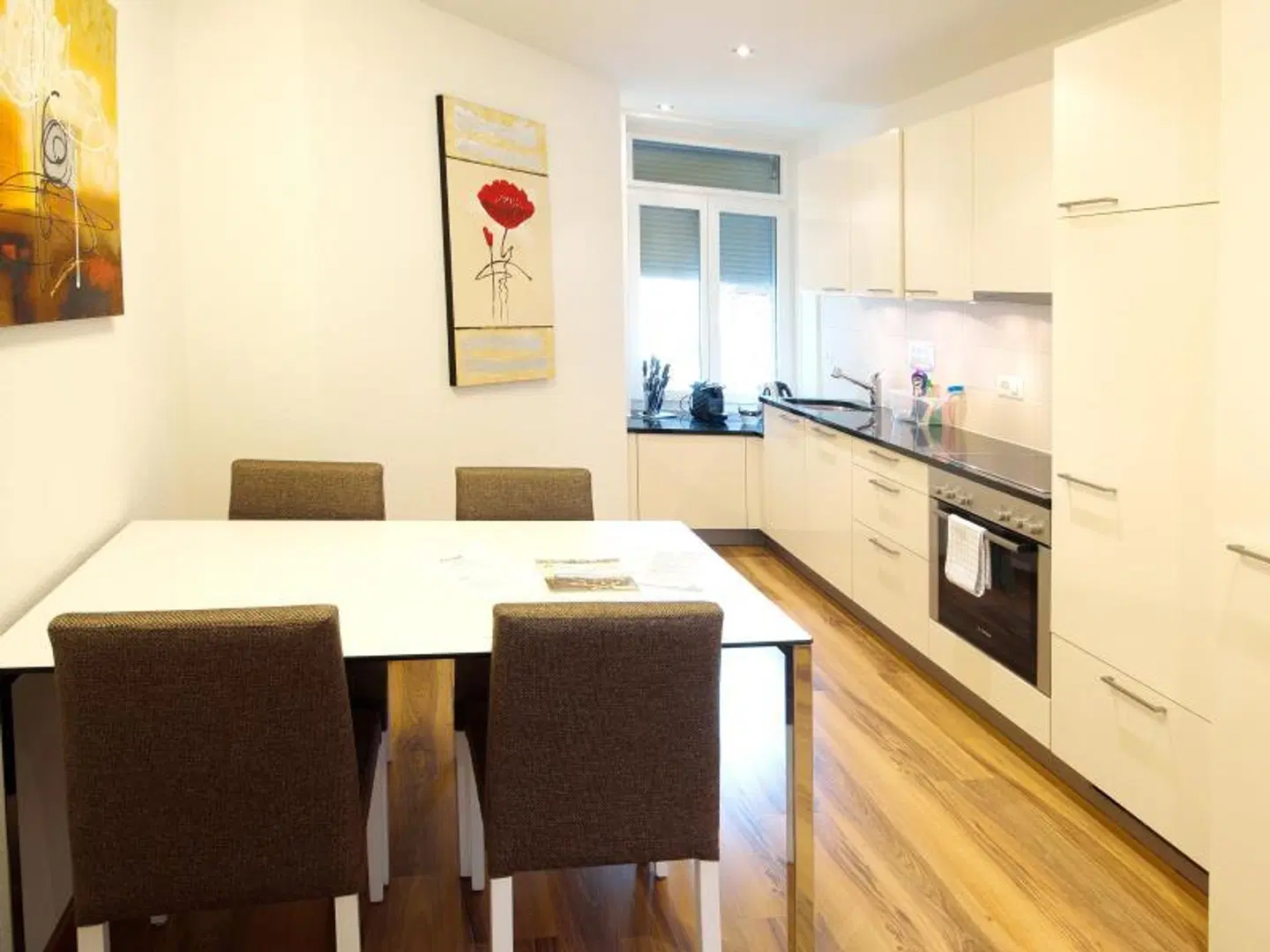 Luxury Apartments by Livingdowntown ROOM_EXAMPLE