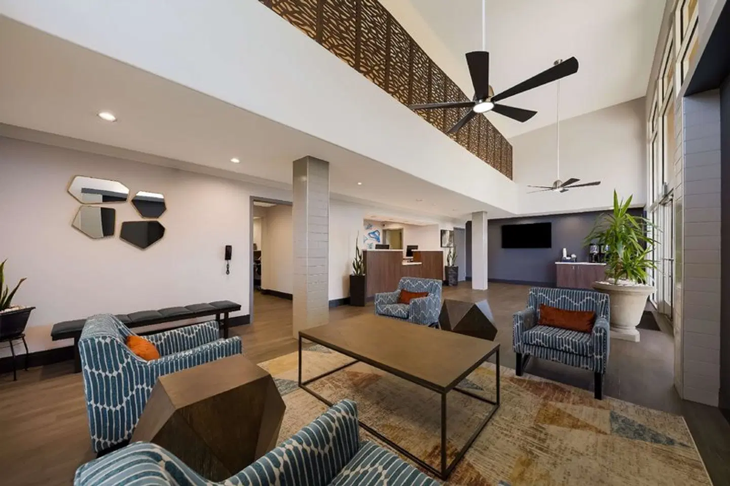 Best Western Inn & Suites Lemoore LOUNGE_LOBBY