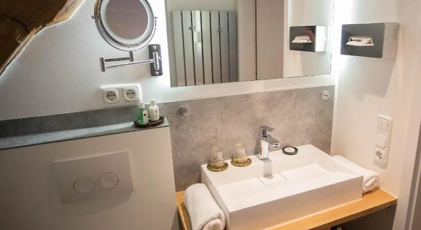Altstadthotel Treysa Badezimmer