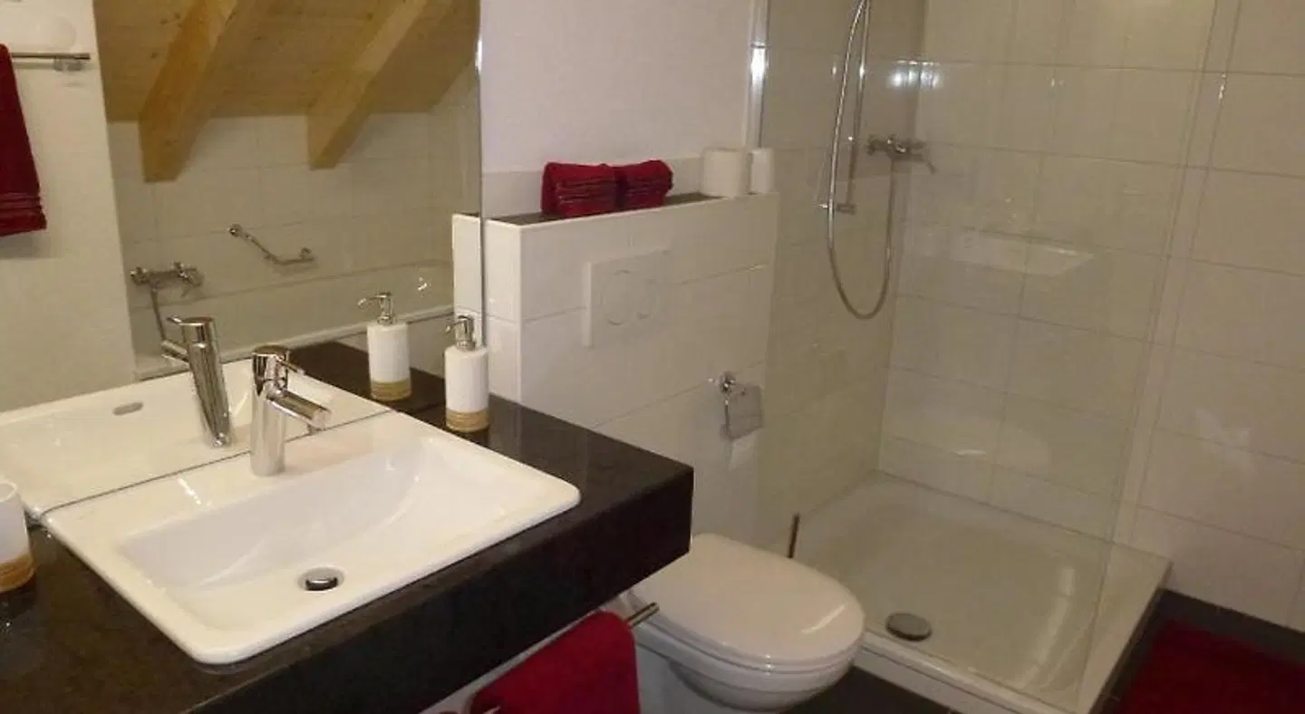 Hotel Enjoy Badezimmer