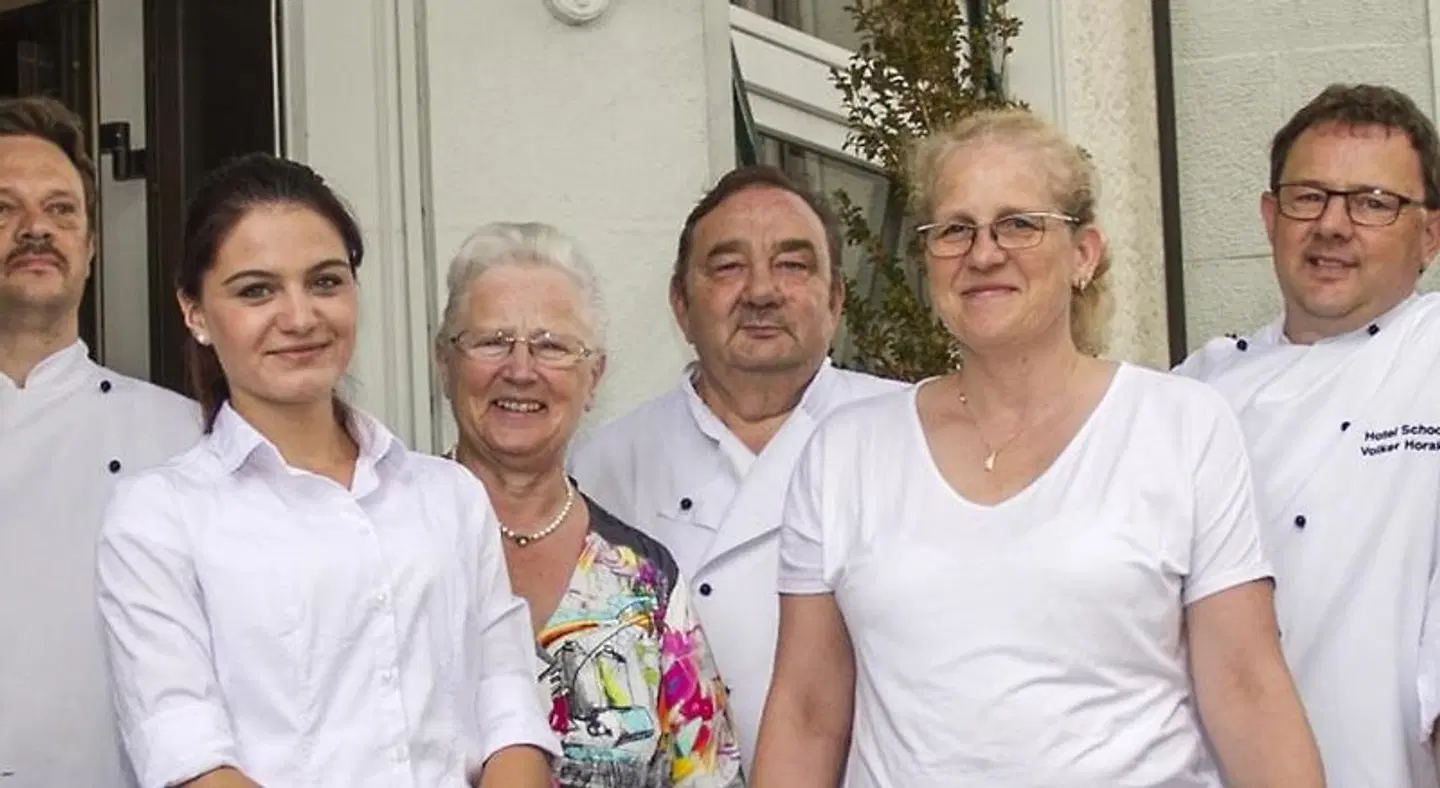 Hotel Schoch, Trossingen PEOPLE