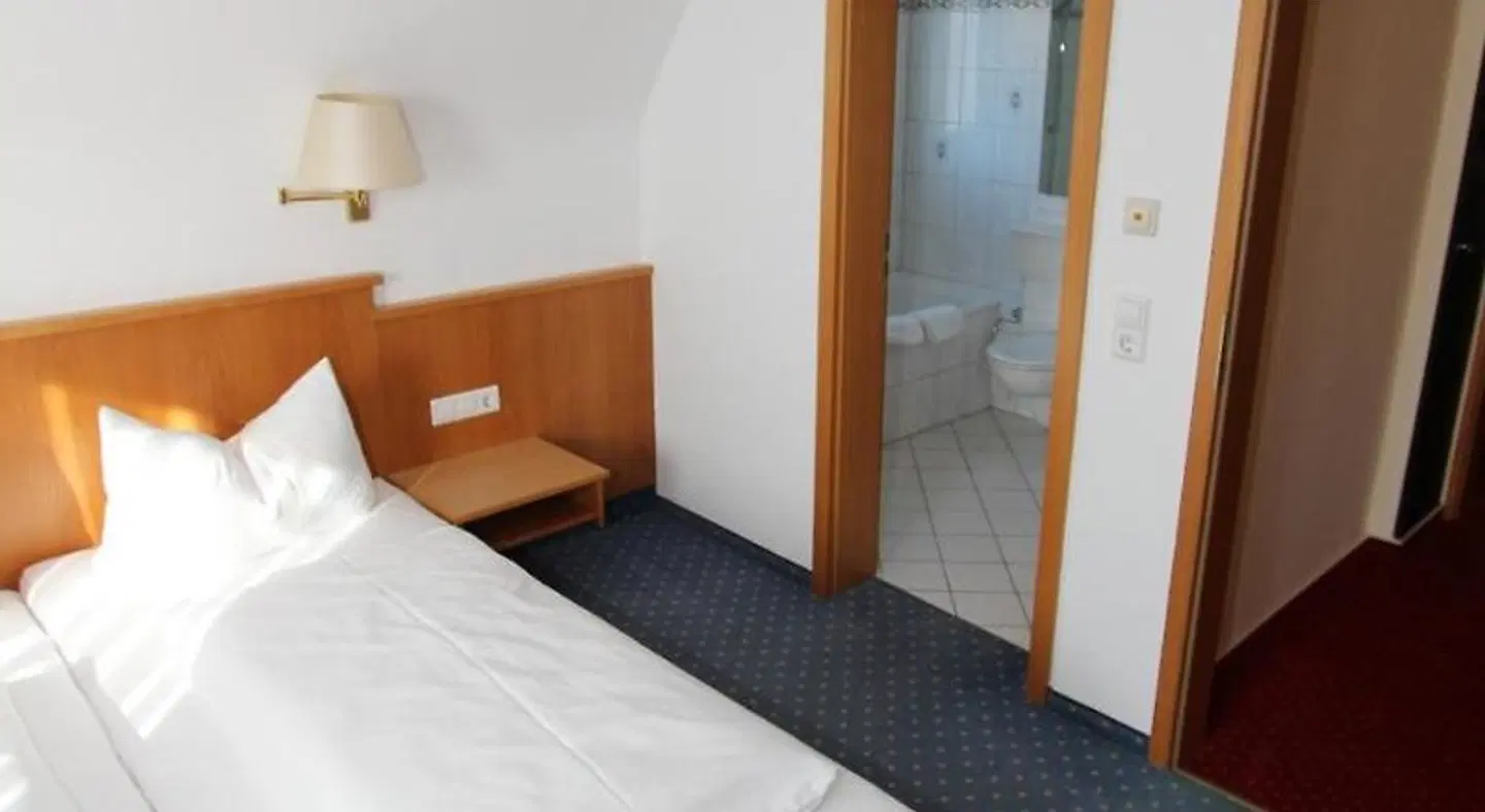 Hotel Schoch, Trossingen ROOM_EXAMPLE
