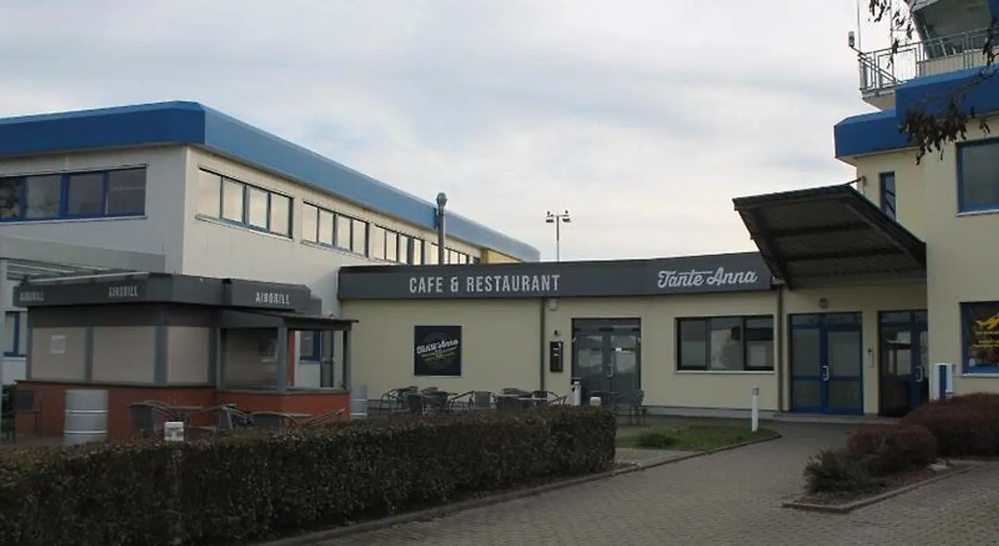 Pension Take Off EXTERIOR