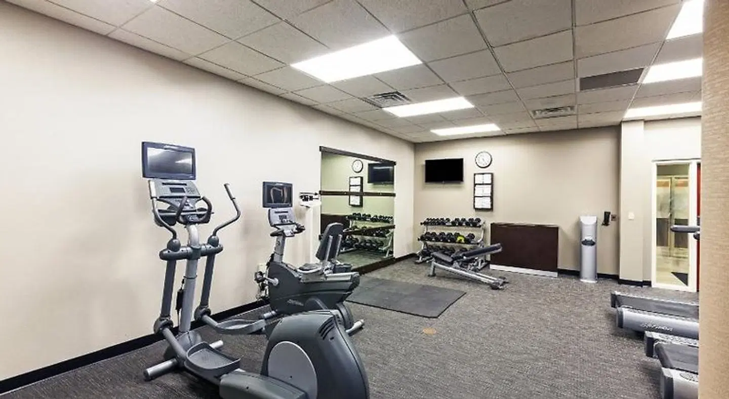 Courtyard by Marriott Tulsa Woodland Hills SPORTS_AND_LEISURE
