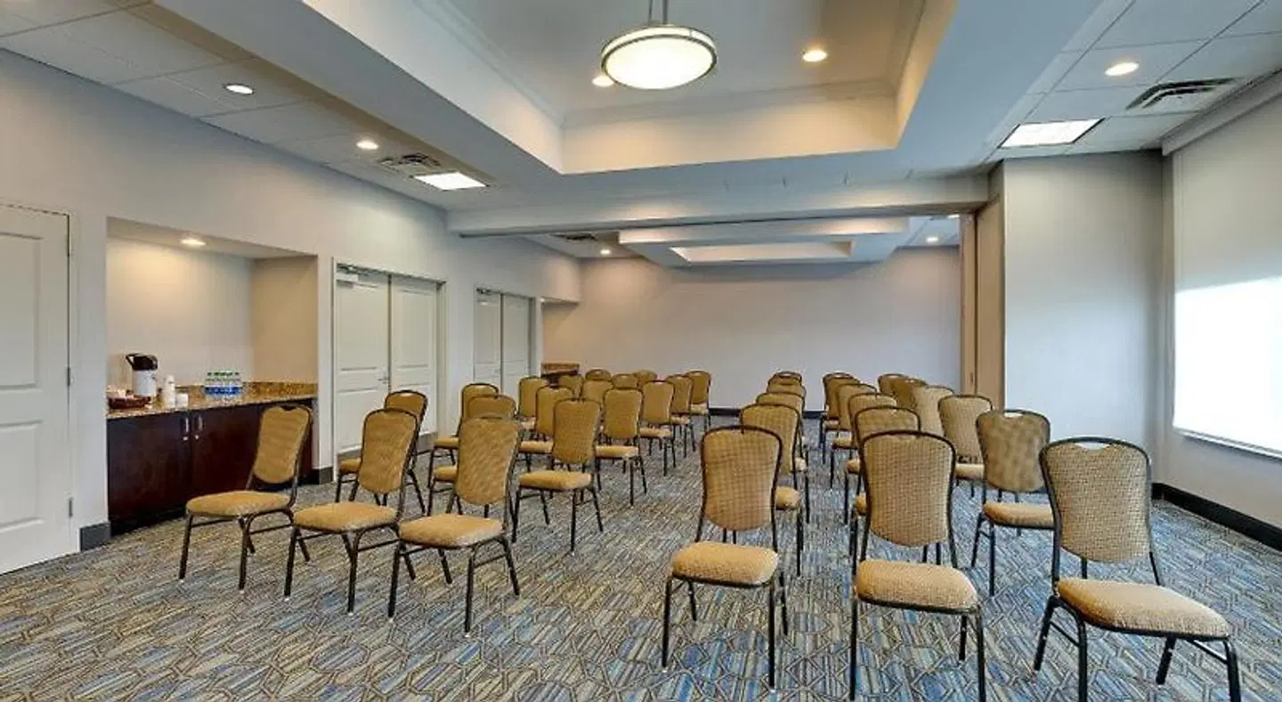 Holiday Inn Express & Suites Nashville-Opryland by IHG Konferenz