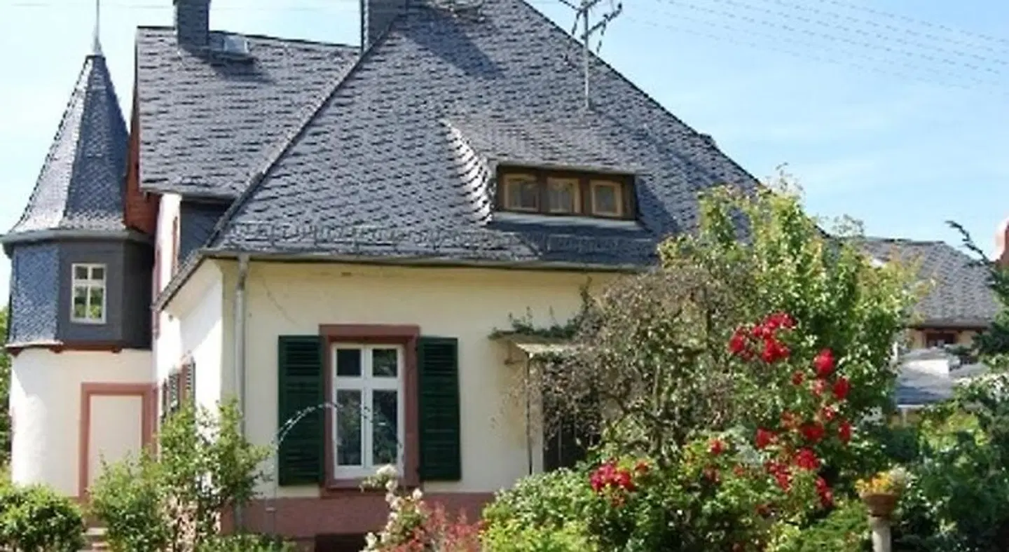 Wohnen im Burghotel EXTERIOR