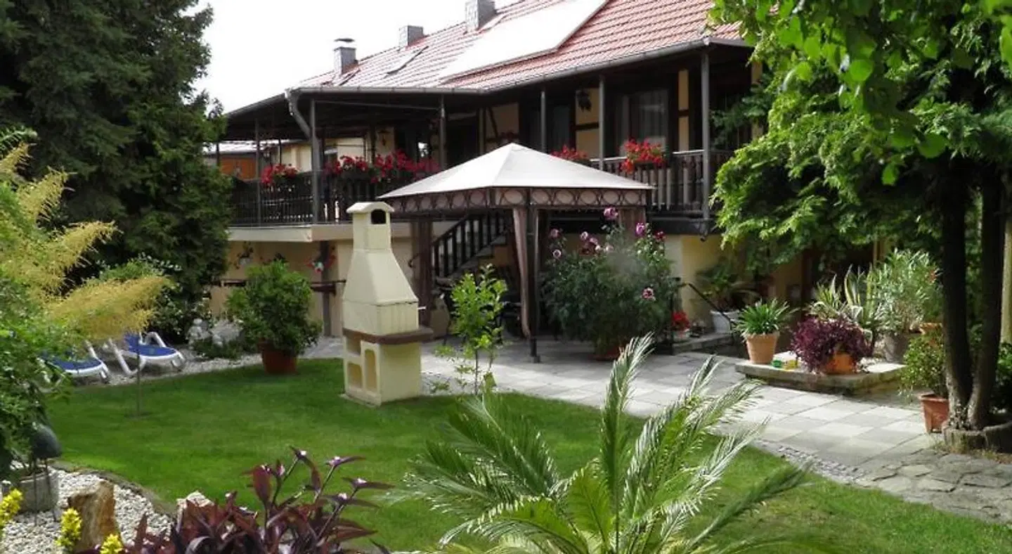 Pension Sonja Muller EXTERIOR