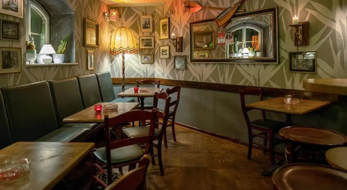 Pension Havana Club Bar