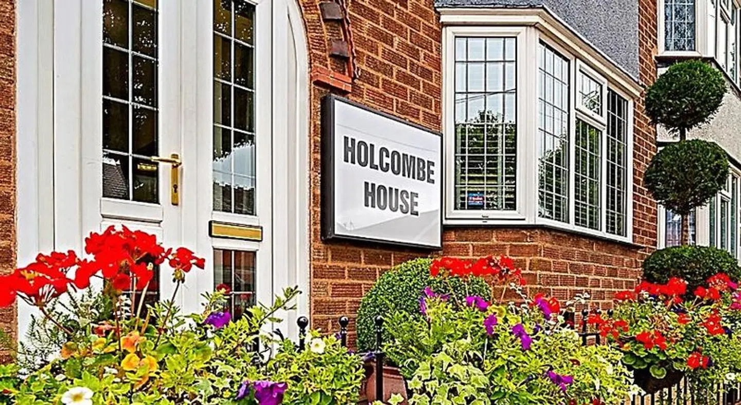 Holcombe House EXTERIOR