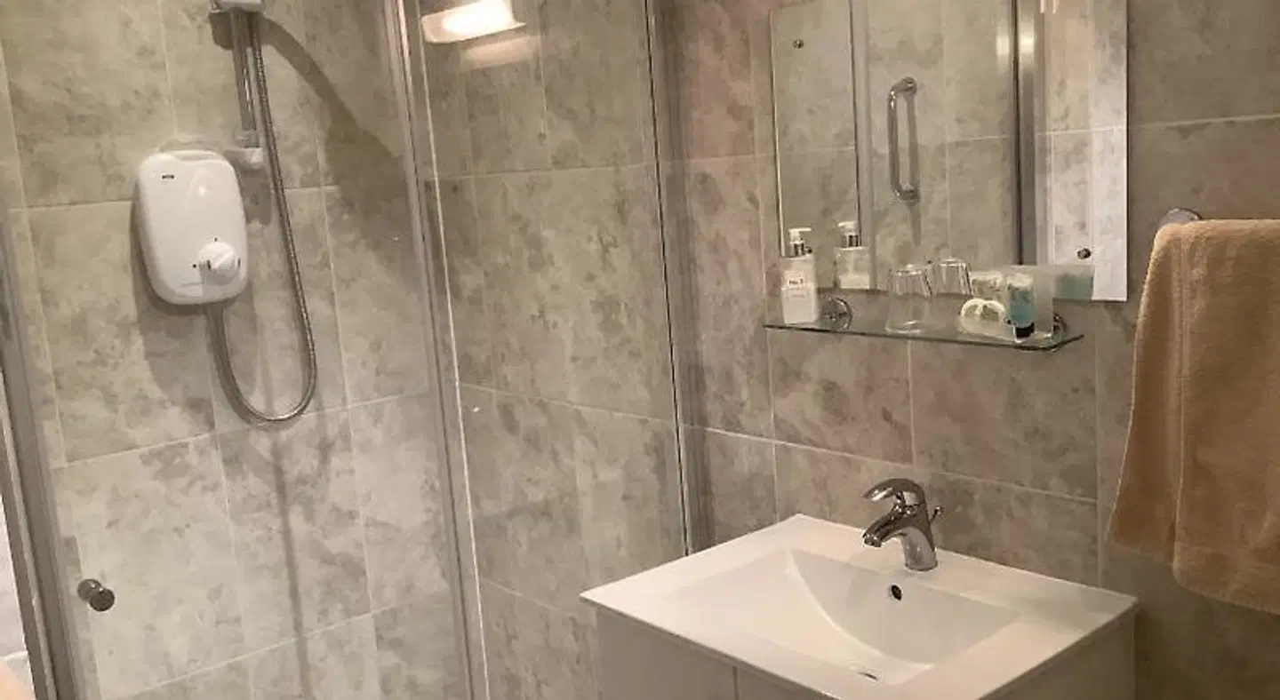 Holly House Badezimmer