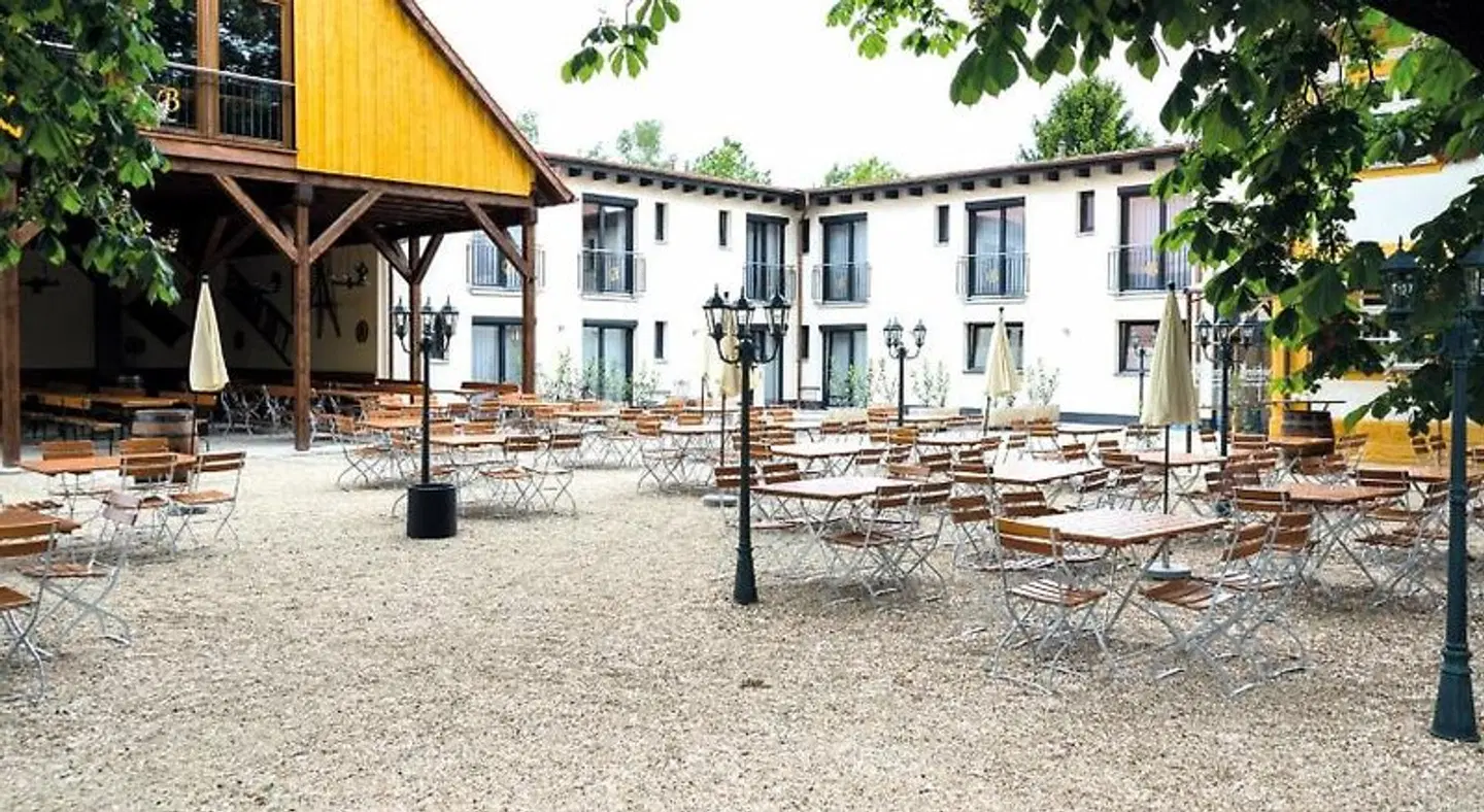 Bruckertshof Hotel EXTERIOR
