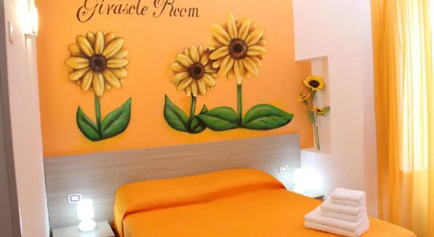 Flower's House B&B Lobby