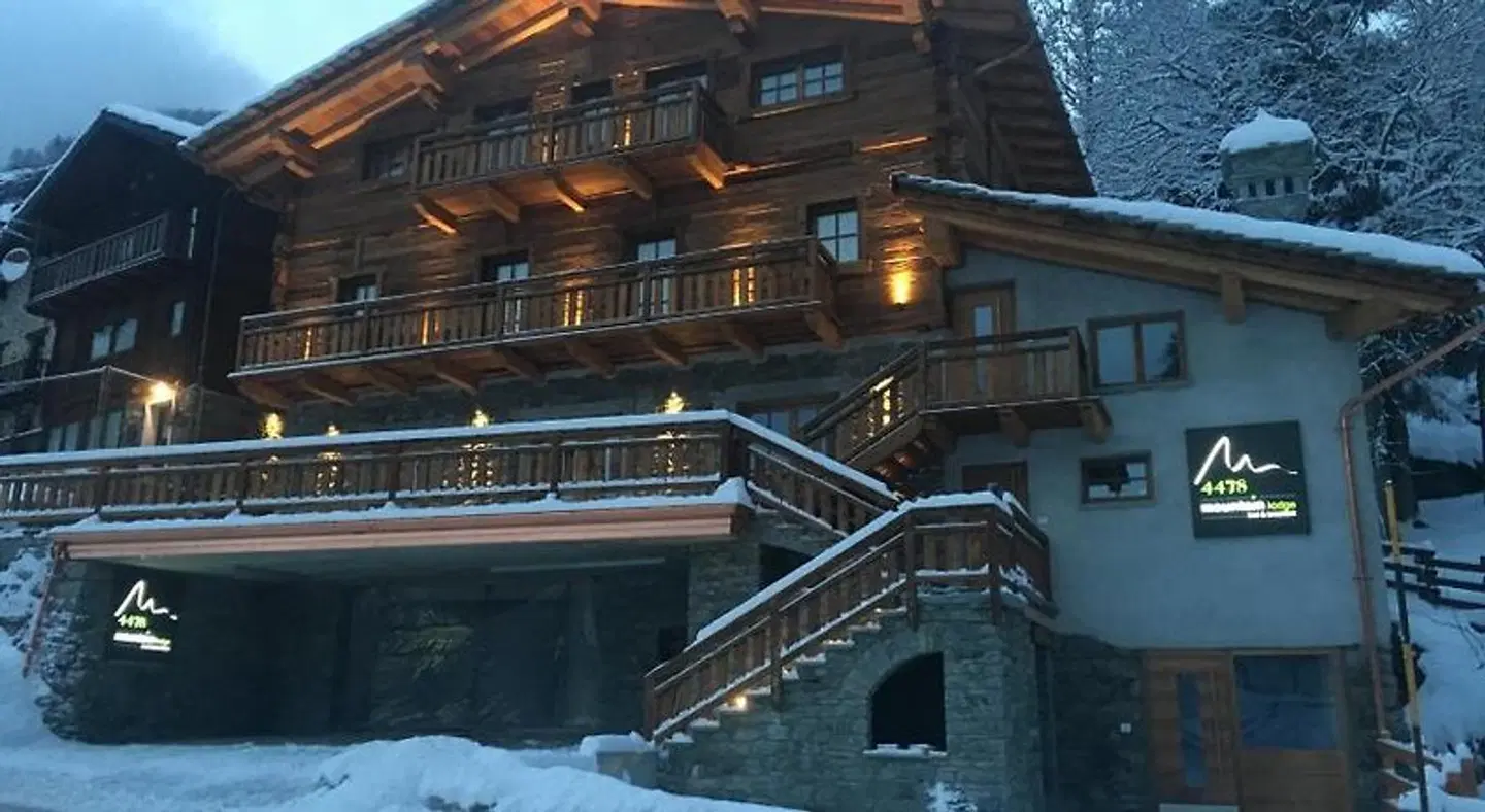 4478 Mountain Lodge EXTERIOR