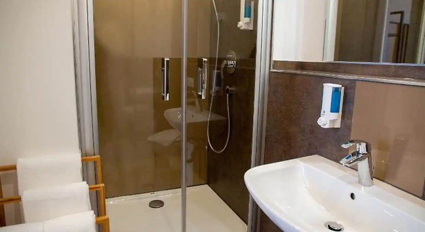 City Hotel Bamberg Badezimmer