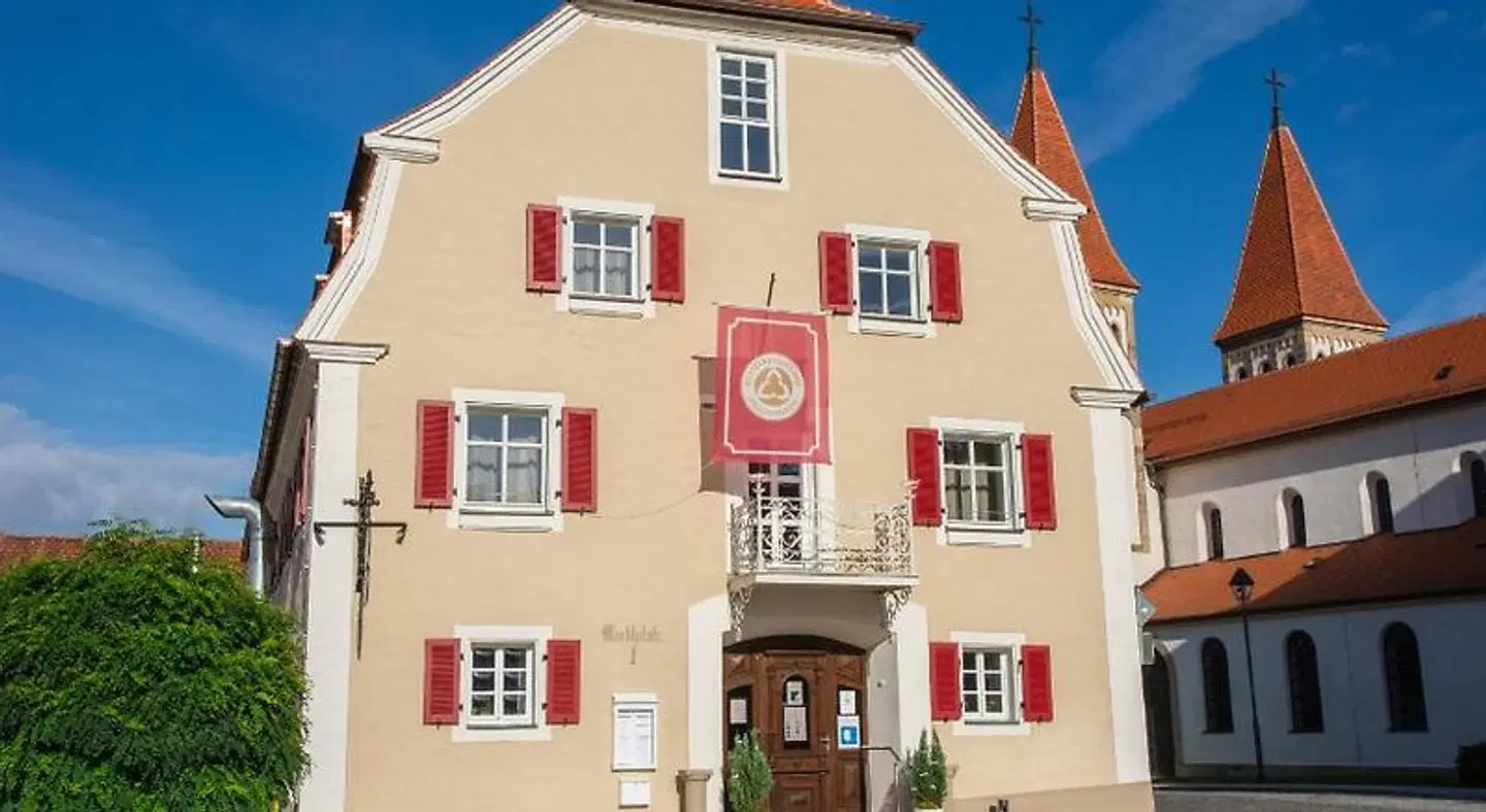 Klostergasthof Heidenheim EXTERIOR
