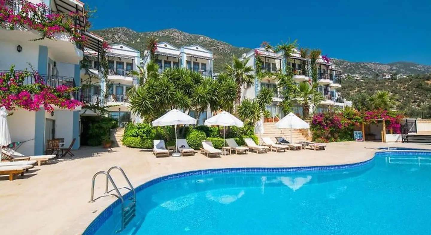 The Mediteran Hotel OUTDOOR_POOL