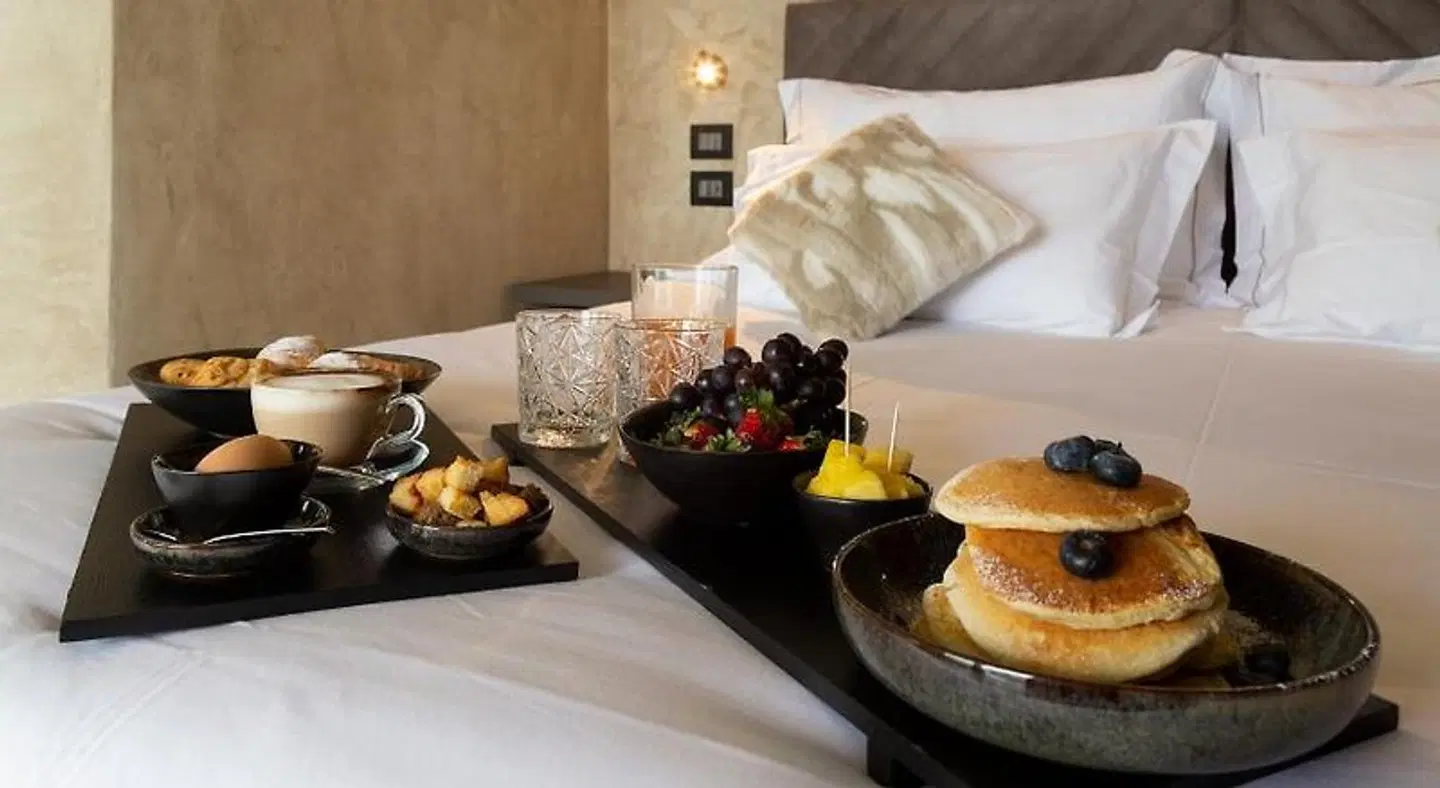 Bergman Mountain Hotel ROOM_EXAMPLE