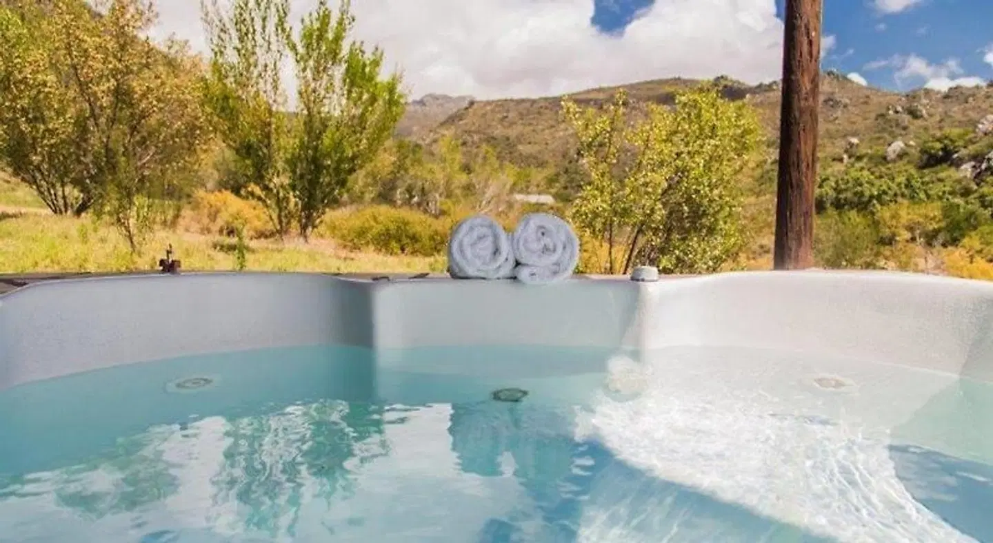 Cederkloof Botanical Retreat OUTDOOR_POOL