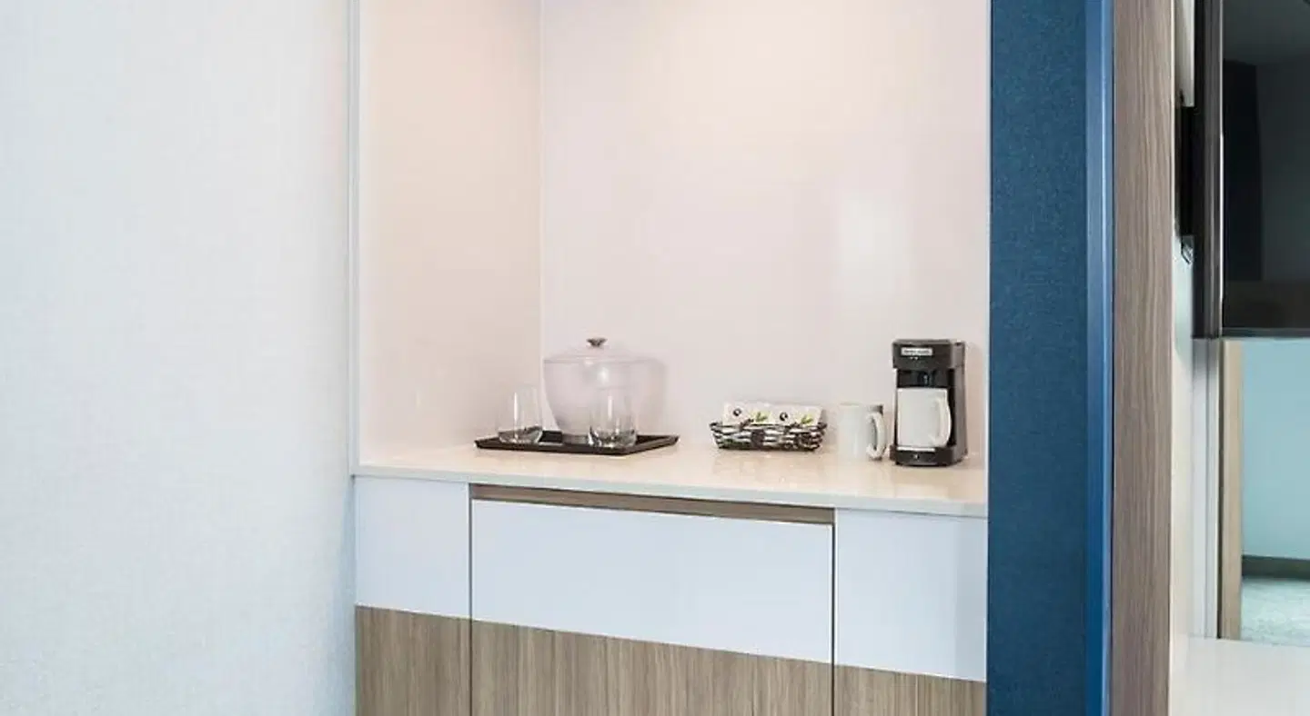 SpringHill Suites by Marriott Madison ROOM_EXAMPLE