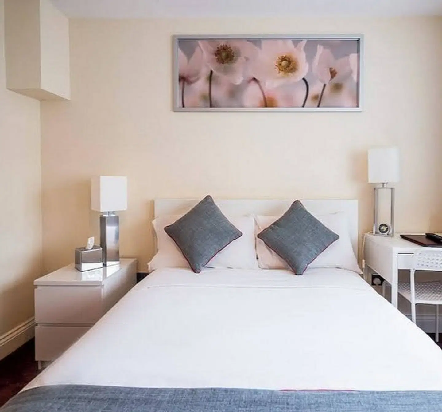 Dakota Guest House ROOM_EXAMPLE