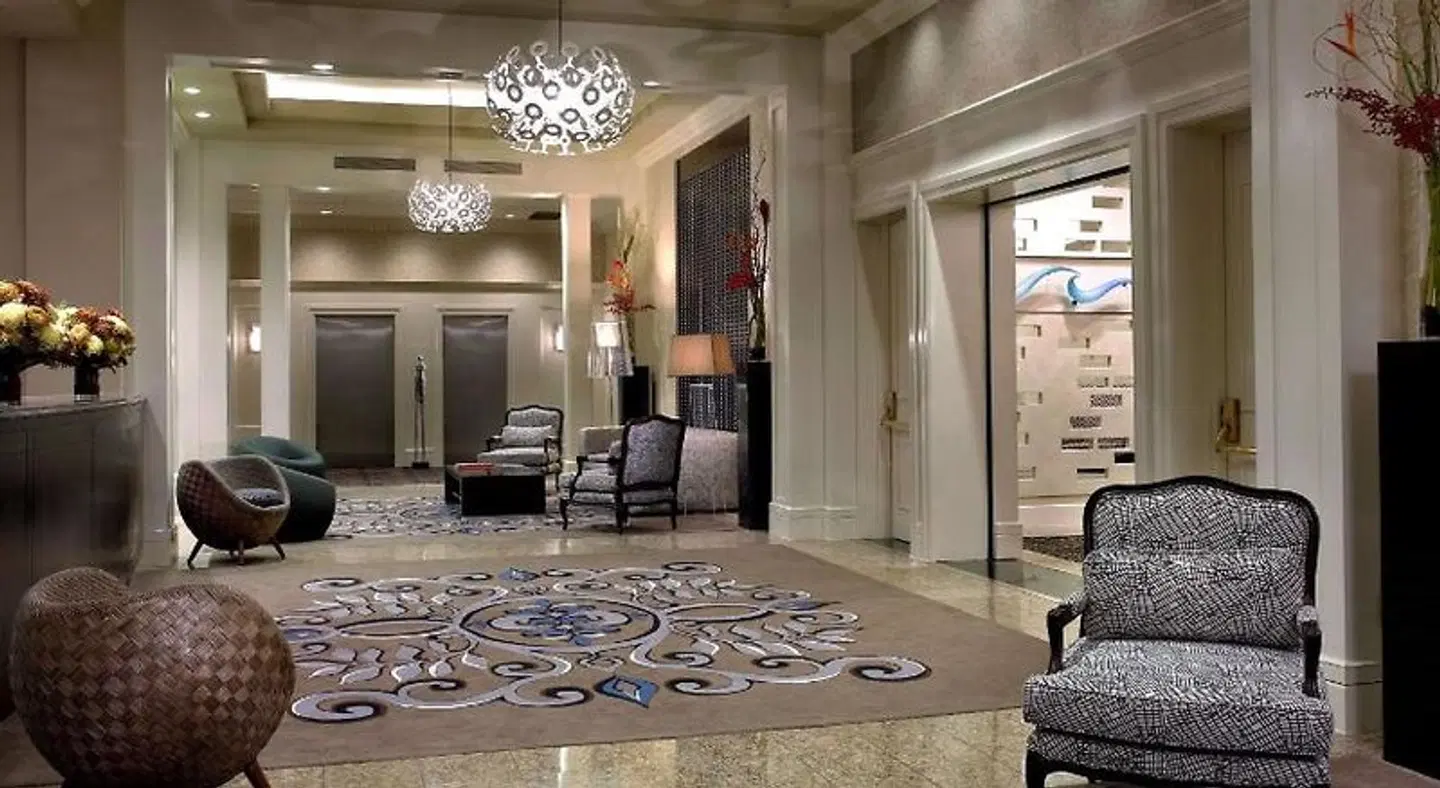 The Alexis Royal Sonesta Hotel Seattle Lobby