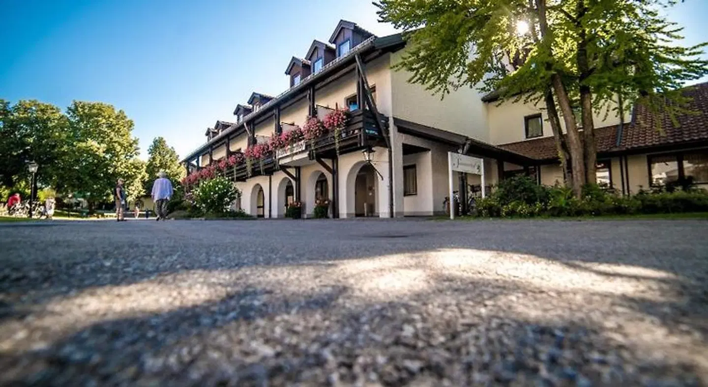 Summmerhof EXTERIOR